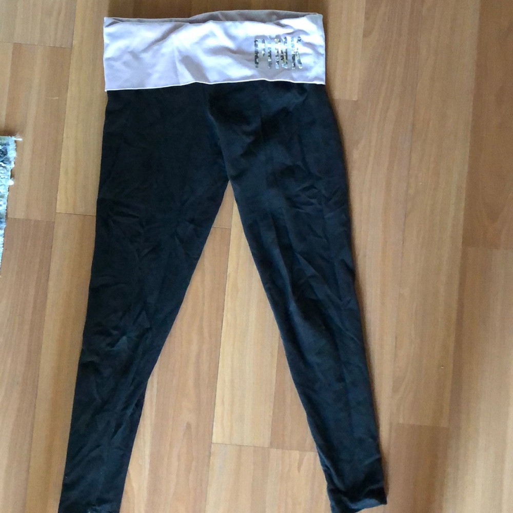 Pink Victoria’s Secret yoga cropped pants